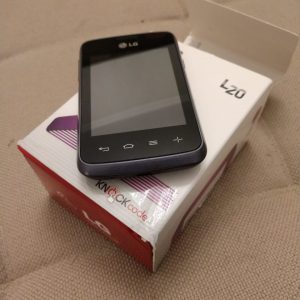 Celular LG L20